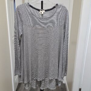 Nwt Hem & Thread Stripe Relaxed Fit Long Sleeve Top